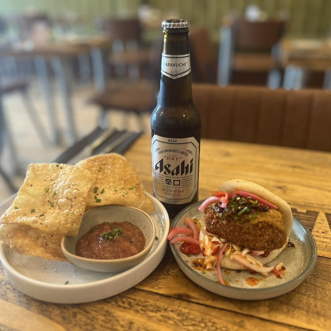 beers, bao buns and wonton chips